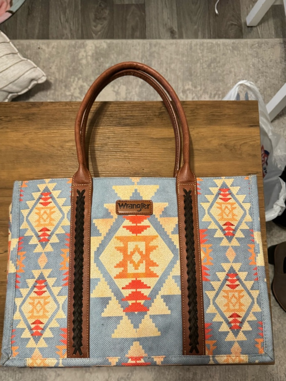 EUC Wrangler Southwestern Tote